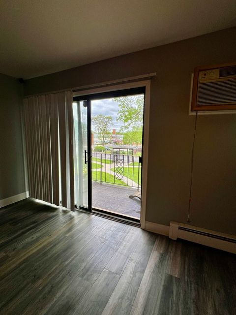 Tiny photo for 13711 S Stewart Avenue #2W, Riverdale, IL 60827 (MLS # 12362877)