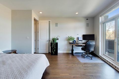 Tiny photo for 2241 W Roscoe Street #3, Chicago, IL 60618 (MLS # 12603474)