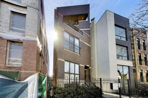 Tiny photo for 2241 W Roscoe Street #3, Chicago, IL 60618 (MLS # 12603474)