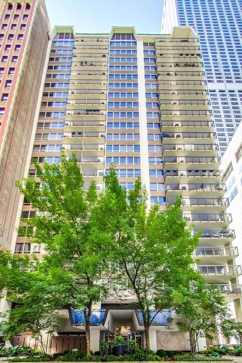 Tiny photo for 201 E Chestnut Street #19F, Chicago, IL 60611 (MLS # 12475036)