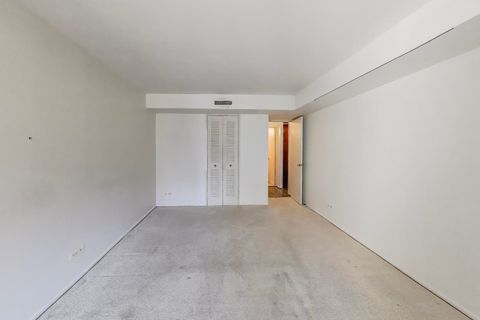 Tiny photo for 201 E Chestnut Street #19F, Chicago, IL 60611 (MLS # 12475036)