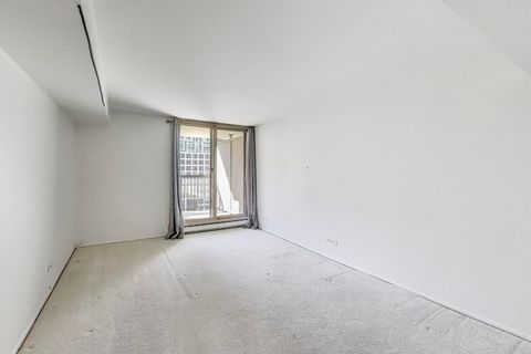 Tiny photo for 201 E Chestnut Street #19F, Chicago, IL 60611 (MLS # 12475036)
