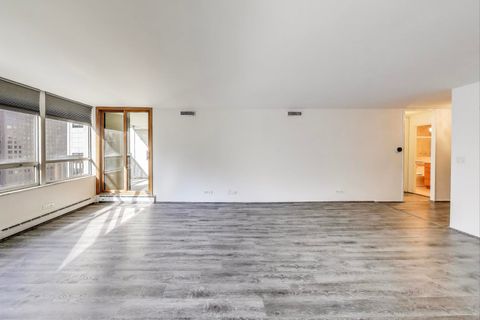 Tiny photo for 201 E Chestnut Street #19F, Chicago, IL 60611 (MLS # 12475036)