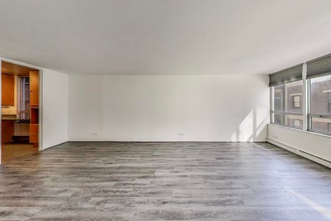 Tiny photo for 201 E Chestnut Street #19F, Chicago, IL 60611 (MLS # 12475036)