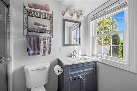 Tiny photo for 1425 Brophy Avenue, Park Ridge, IL 60068 (MLS # 12493979)