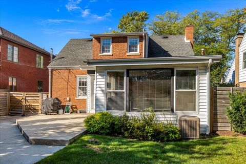 Tiny photo for 1425 Brophy Avenue, Park Ridge, IL 60068 (MLS # 12493979)