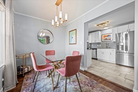 Tiny photo for 1425 Brophy Avenue, Park Ridge, IL 60068 (MLS # 12493979)