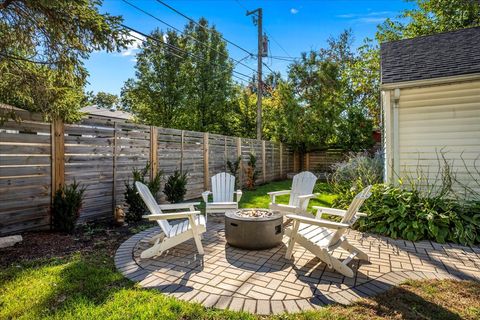 Tiny photo for 1425 Brophy Avenue, Park Ridge, IL 60068 (MLS # 12493979)
