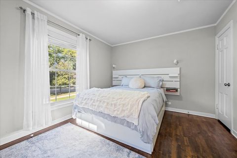 Tiny photo for 1425 Brophy Avenue, Park Ridge, IL 60068 (MLS # 12493979)