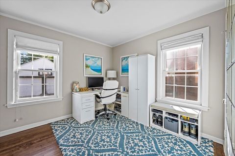 Tiny photo for 1425 Brophy Avenue, Park Ridge, IL 60068 (MLS # 12493979)