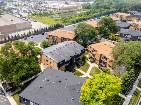 Tiny photo for 4831 W 109th Street #104, Oak Lawn, IL 60453 (MLS # 12730526)