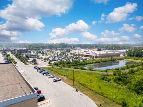 Tiny photo for 4831 W 109th Street #104, Oak Lawn, IL 60453 (MLS # 12730526)