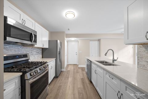 Tiny photo for 1636 Linden Park Lane, Aurora, IL 60504 (MLS # 12493940)