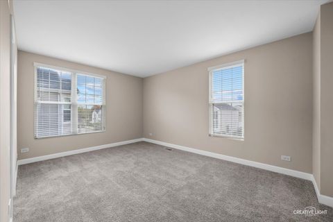 Tiny photo for 1636 Linden Park Lane, Aurora, IL 60504 (MLS # 12493940)