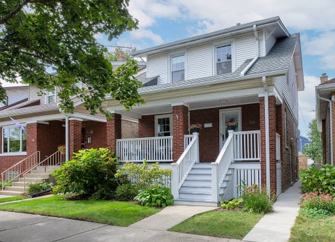 Photo of 5234 N Leamington Avenue, Chicago, IL 60630 (MLS # 12774478)