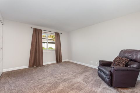 Tiny photo for 314 Covehill Court #314, Schaumburg, IL 60194 (MLS # 12513096)