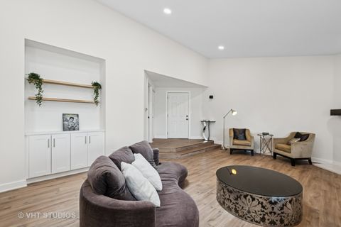 Tiny photo for 9726 Mill Court #B2, Palos Park, IL 60464 (MLS # 12391223)