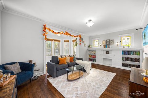 Tiny photo for 847 S Humphrey Avenue #1, Oak Park, IL 60304 (MLS # 12497434)