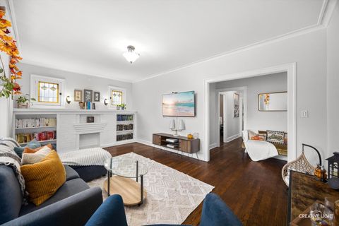 Tiny photo for 847 S Humphrey Avenue #1, Oak Park, IL 60304 (MLS # 12497434)