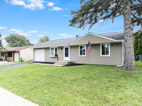 Tiny photo for 275 E Lincoln Avenue, Glendale Heights, IL 60139 (MLS # 12731425)