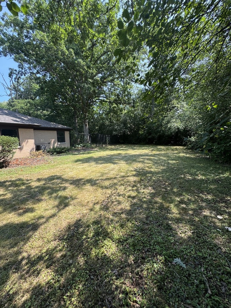805 Blackhawk Lane
