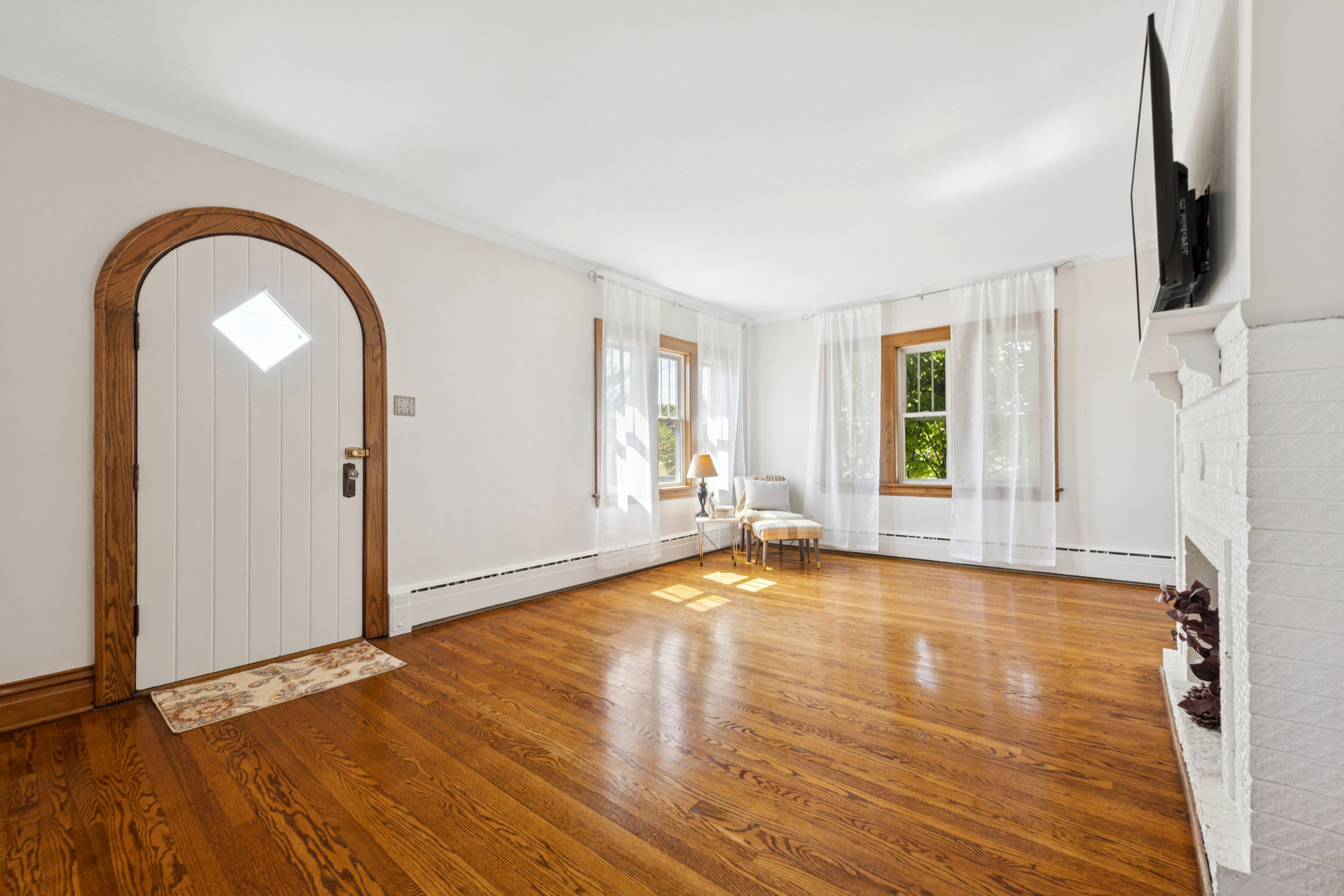 108 W Naperville Road