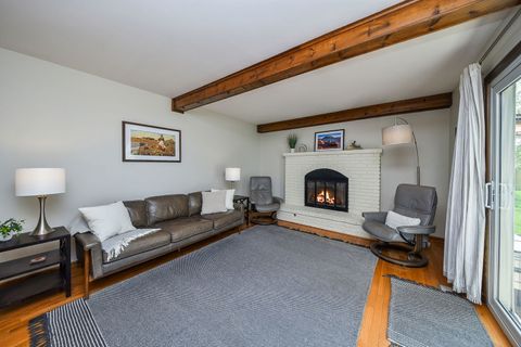 Tiny photo for 1702 La Palma Court, Wheaton, IL 60189 (MLS # 12626948)