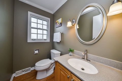 Tiny photo for 1702 La Palma Court, Wheaton, IL 60189 (MLS # 12626948)