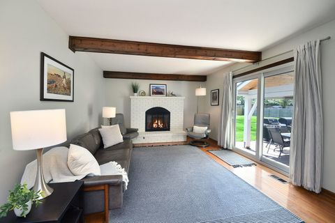 Tiny photo for 1702 La Palma Court, Wheaton, IL 60189 (MLS # 12626948)