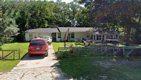 Photo of 3229 Coleman Avenue, Rockford, IL 61101 (MLS # 12602725)