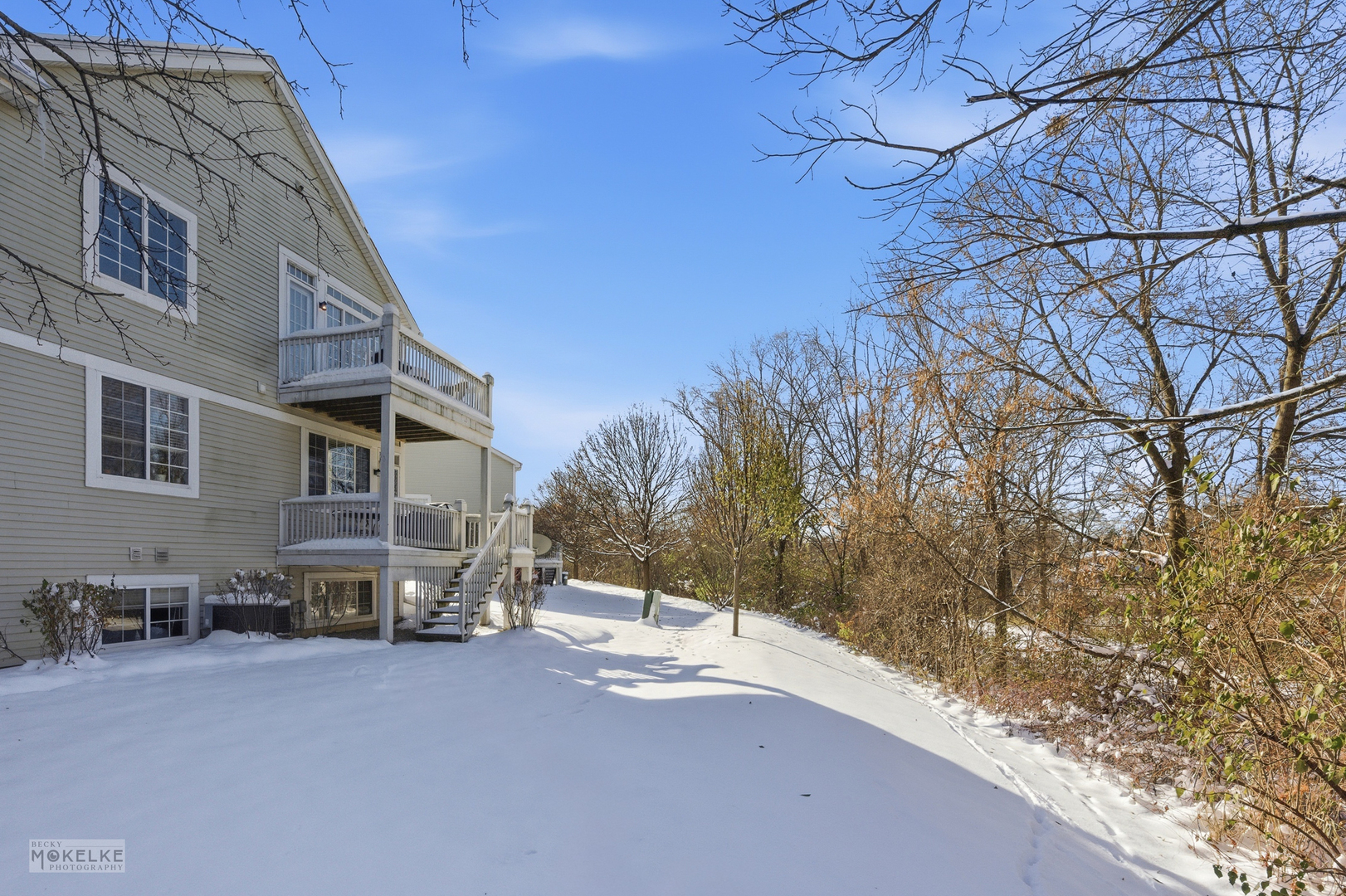 Warrenville, Illinois 60555, United States, 2 Bedrooms Bedrooms, ,2 BathroomsBathrooms,Residential,Active,256711