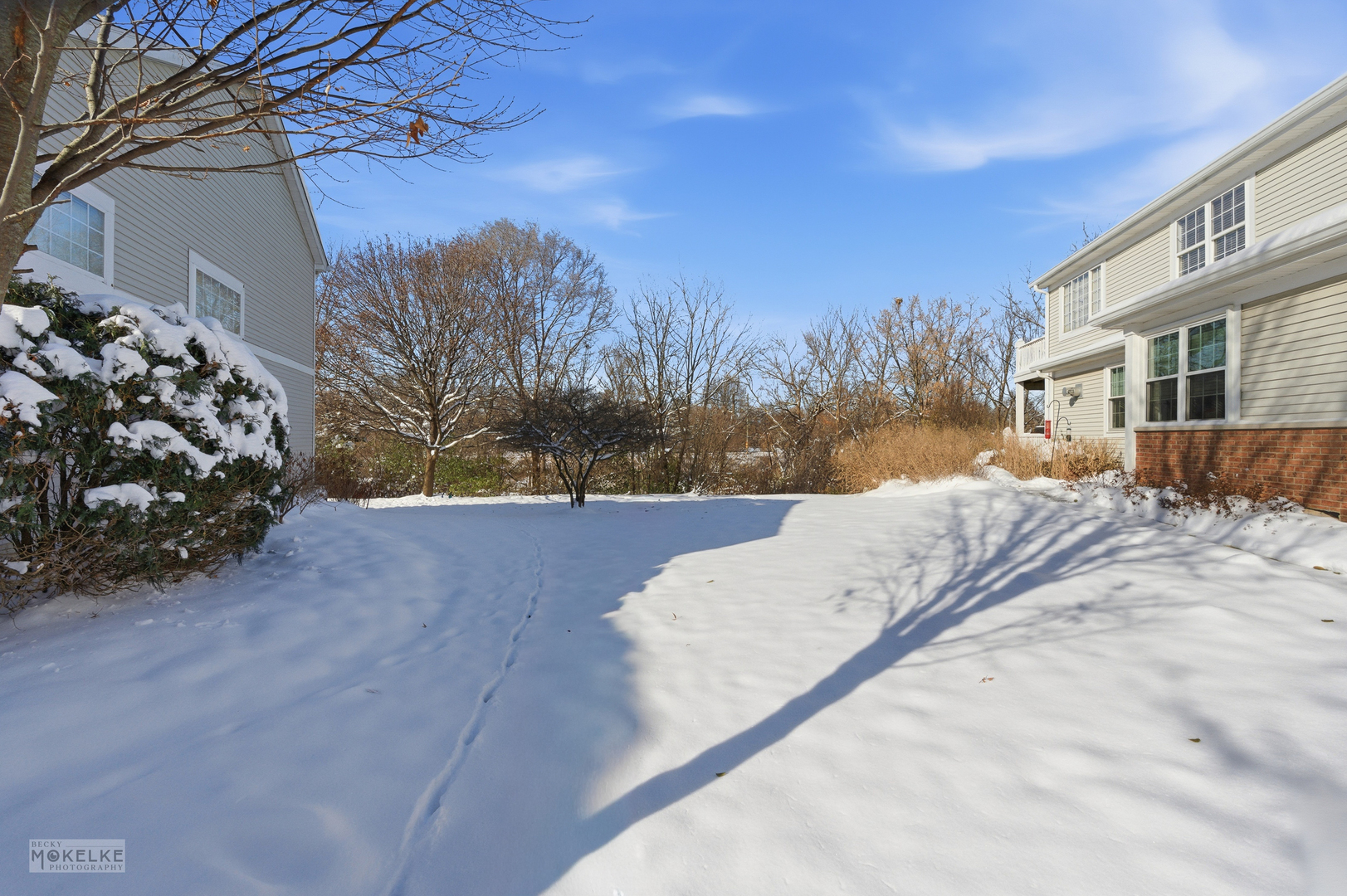 Warrenville, Illinois 60555, United States, 2 Bedrooms Bedrooms, ,2 BathroomsBathrooms,Residential,Active,256711