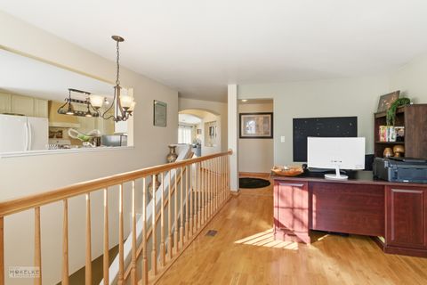 Tiny photo for 31502 Kline Circle, Warrenville, IL 60555 (MLS # 12533871)