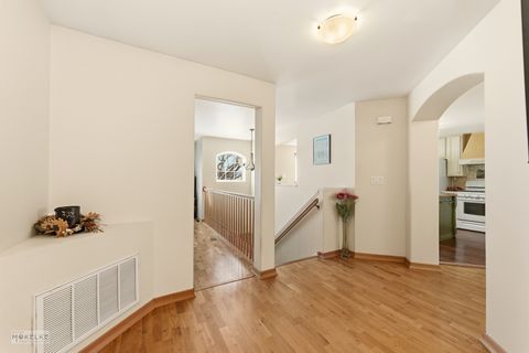 Tiny photo for 31502 Kline Circle, Warrenville, IL 60555 (MLS # 12533871)