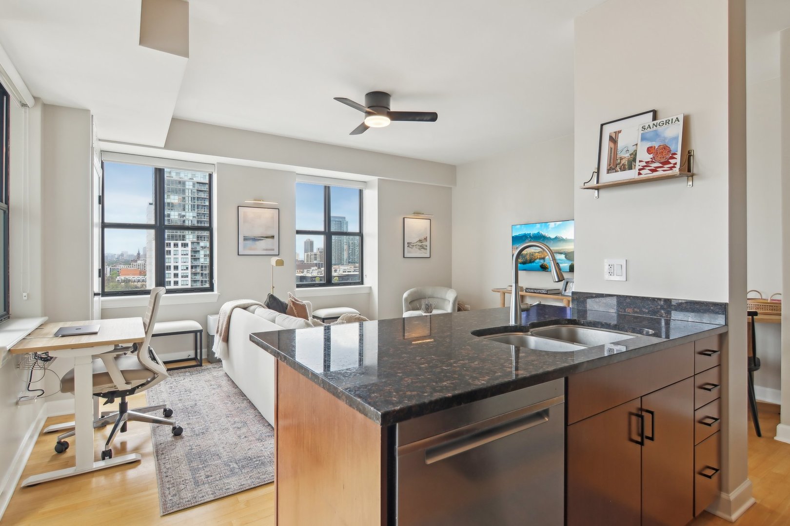 451 W Huron Street 1401