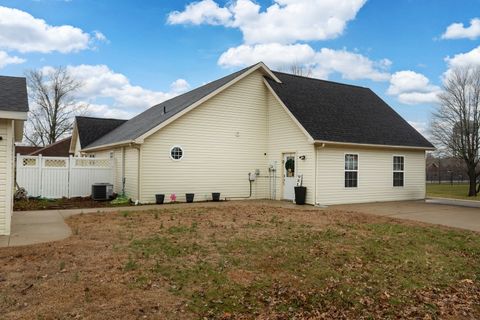 Tiny photo for 1211 Mockingbird Lane, Carterville, IL 62918 (MLS # 12584966)