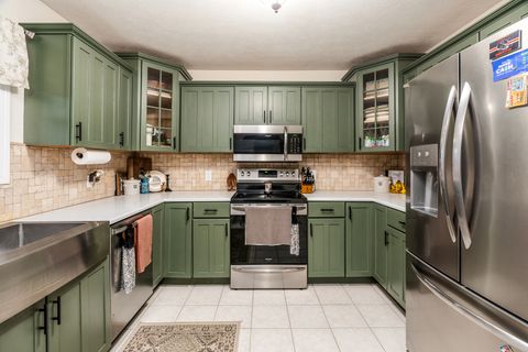 Tiny photo for 1211 Mockingbird Lane, Carterville, IL 62918 (MLS # 12584966)