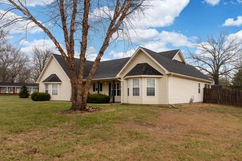 Tiny photo for 1211 Mockingbird Lane, Carterville, IL 62918 (MLS # 12584966)