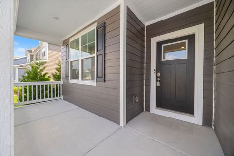 Tiny photo for 752 Kentshire Circle, Elgin, IL 60124 (MLS # 12496320)