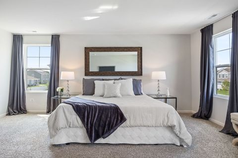 Tiny photo for 752 Kentshire Circle, Elgin, IL 60124 (MLS # 12496320)