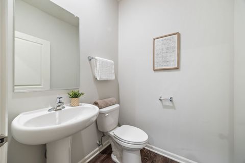 Tiny photo for 752 Kentshire Circle, Elgin, IL 60124 (MLS # 12496320)