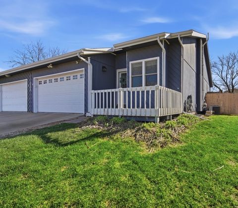 Photo of 1020 Laesch Avenue #A, Bloomington, IL 61704 (MLS # 12597266)