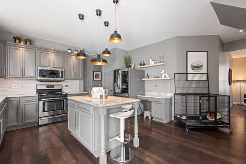 Tiny photo for 517 Meadowwood Lane, Oswego, IL 60543 (MLS # 12578565)