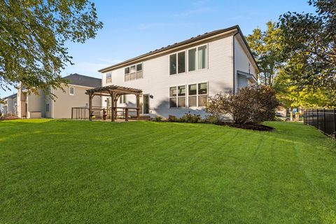 Tiny photo for 517 Meadowwood Lane, Oswego, IL 60543 (MLS # 12578565)