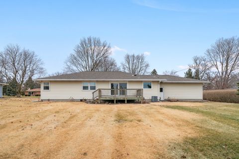 Tiny photo for 917 Sunset Avenue, Earlville, IL 60518 (MLS # 12547918)