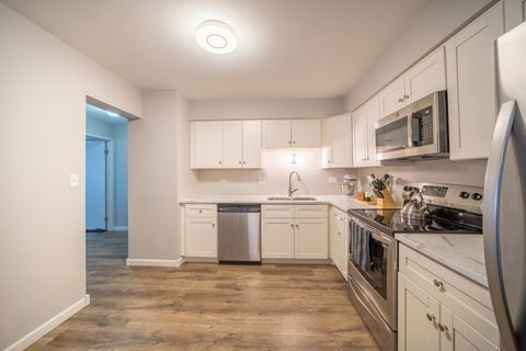 Tiny photo for 714 Walnut Drive #205, Darien, IL 60561 (MLS # 12565895)