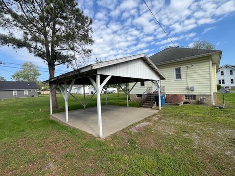 Tiny photo for 409 E Everett Street, Marion, IL 62959 (MLS # 12622146)