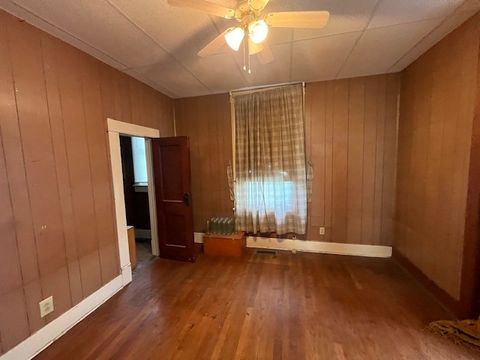 Tiny photo for 409 E Everett Street, Marion, IL 62959 (MLS # 12622146)