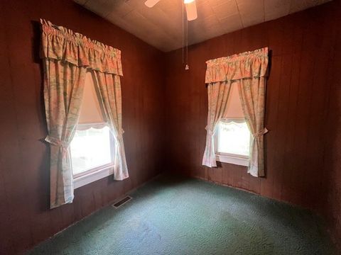Tiny photo for 409 E Everett Street, Marion, IL 62959 (MLS # 12622146)
