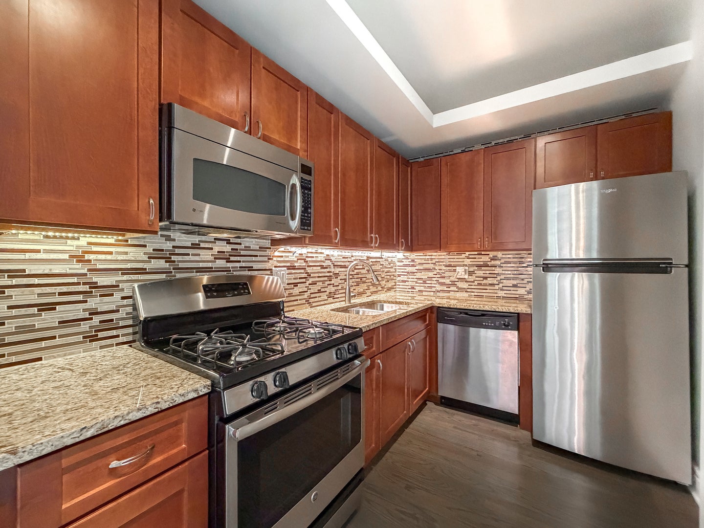 212 W Washington Street 1513